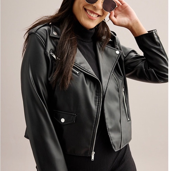 Nine West Jackets & Blazers - Nine West like new black faux leather crop jacket. Sz lg